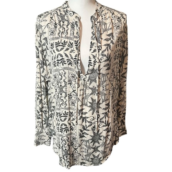 Free People Mia Tunic Blouse Cream Black Aztec Print Boho Long Sleeve Top XS - Picture 2 of 16